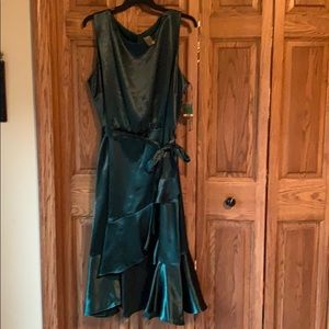 Beautiful emerald green dress